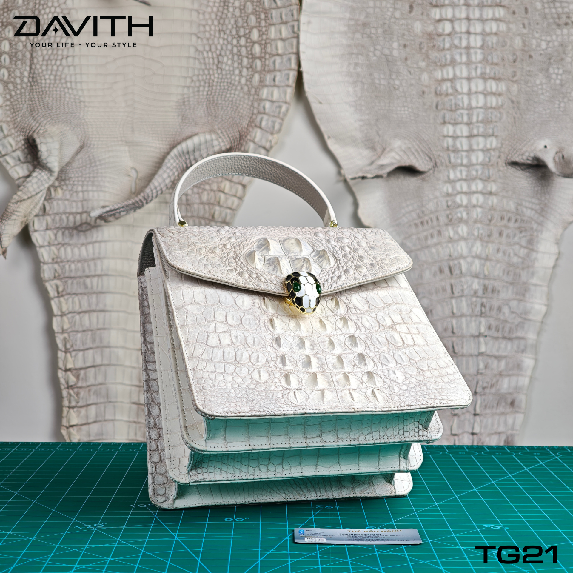 DAVITH TG21 | Professionally Whitened Hornback Exotic Leather Women's Handbag 22×20×10 cm