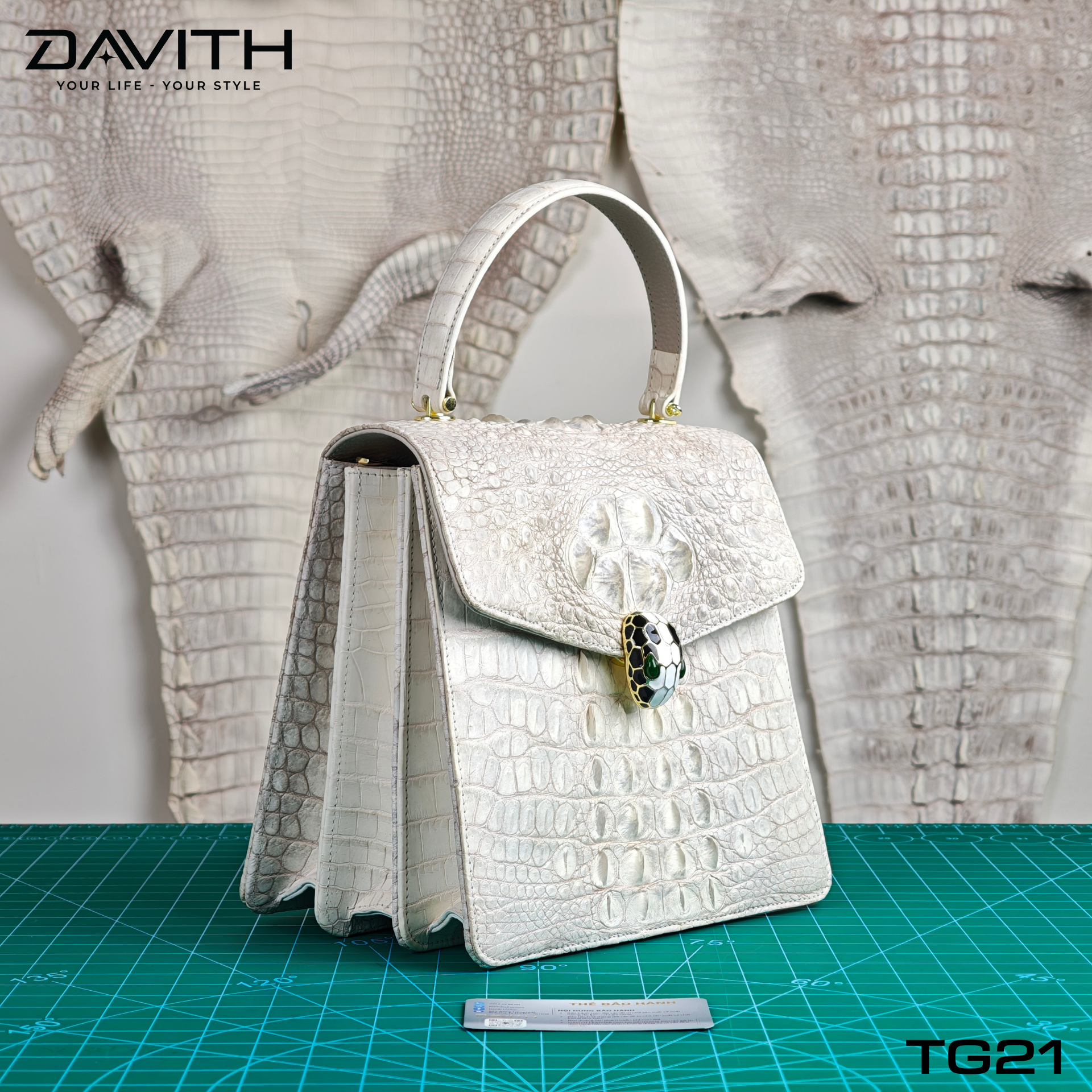 DAVITH TG21 | Professionally Whitened Hornback Exotic Leather Women's Handbag 22×20×10 cm