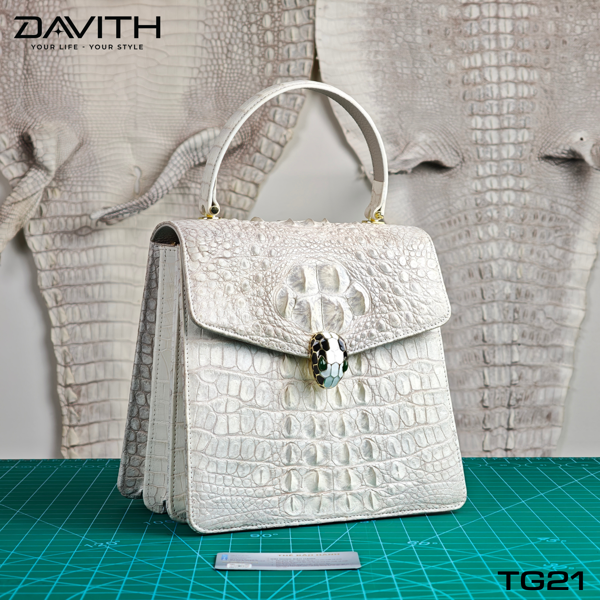 DAVITH TG21 | Professionally Whitened Hornback Exotic Leather Women's Handbag 22×20×10 cm