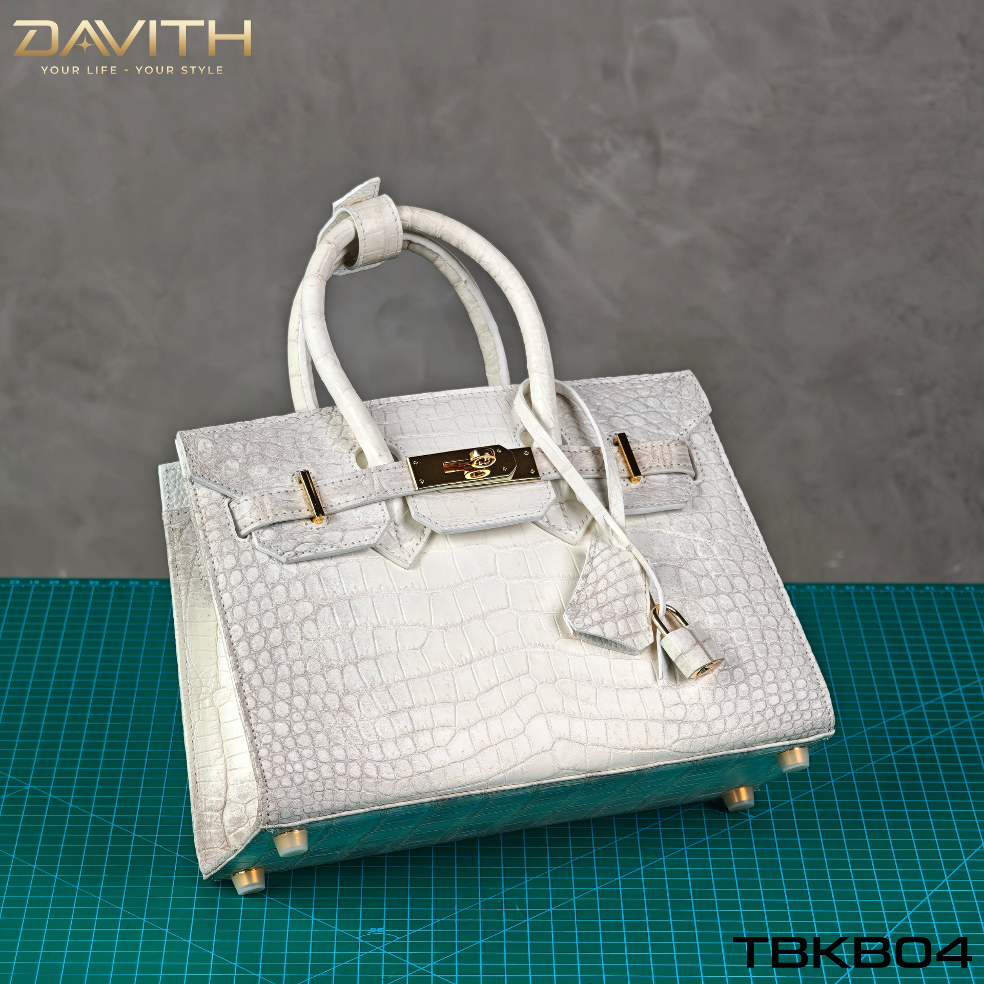 DAVITH LEATHER — TBKB04 White Exotic Crocodile Belly Handbag | Artisan Handmade