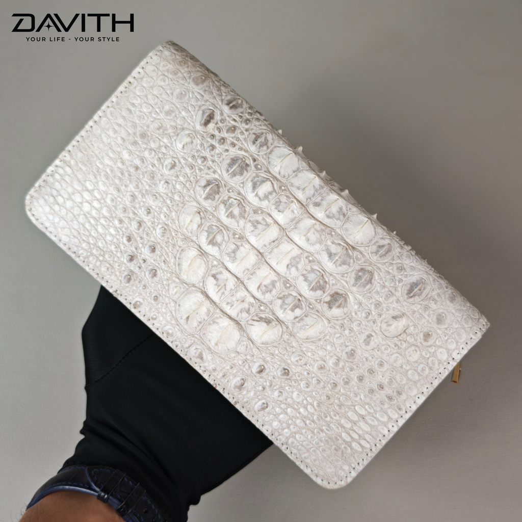 DAVITH Luxury Hornback Crocodile Clutch Wallet — Professionally Whitened | WALLET-VCT01G
